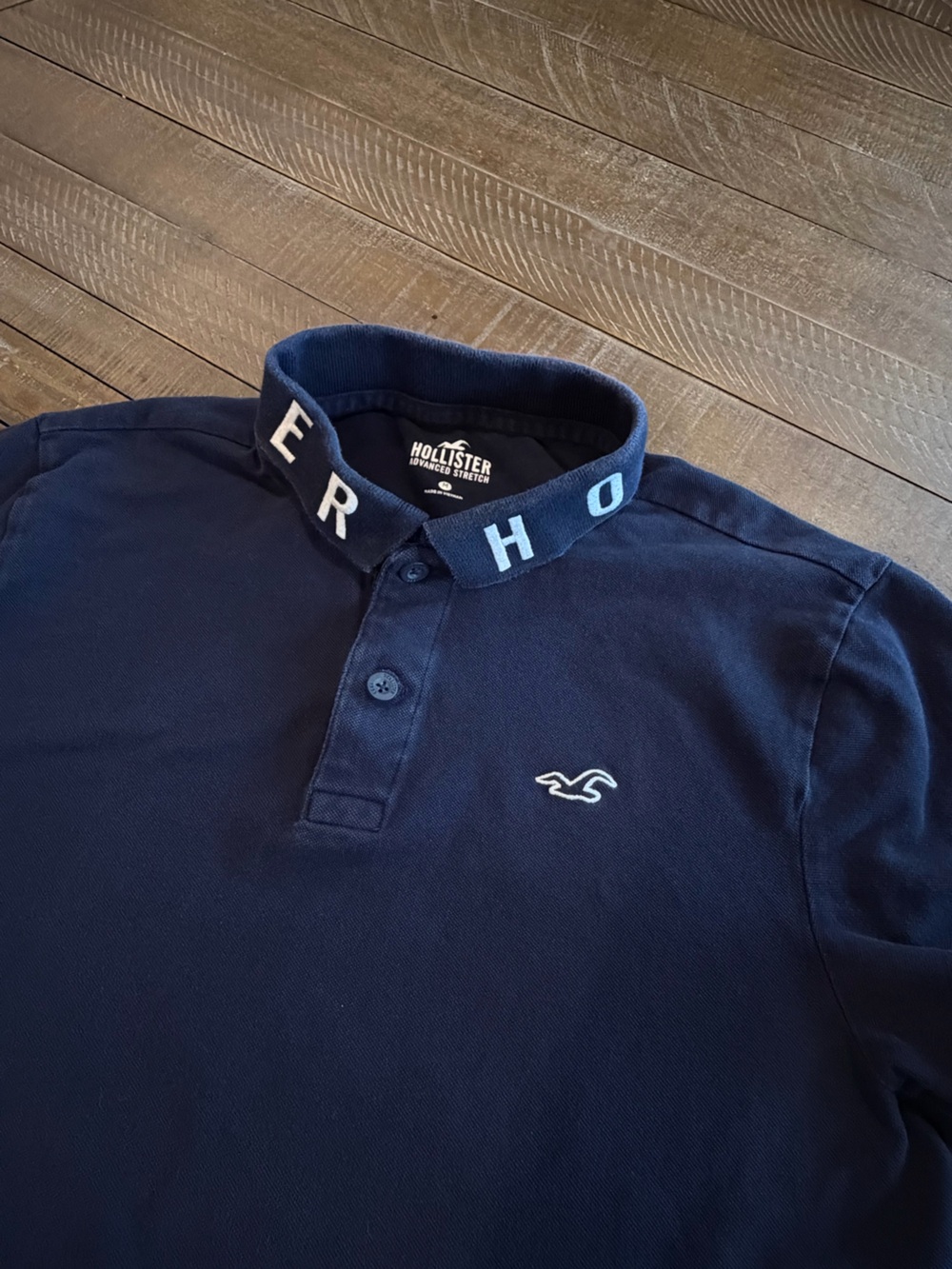 Hollister Advanced Stretch Navy Polo Shirt Men’s Medium